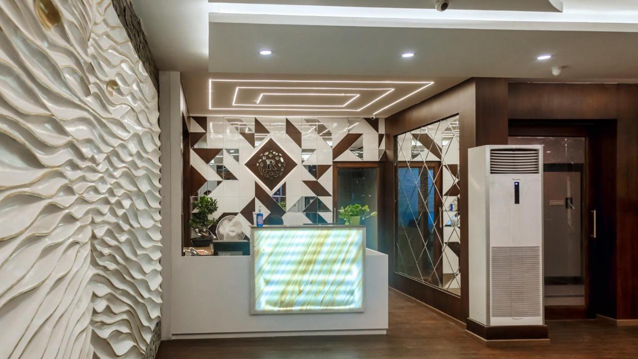 ולורה Hotel Royal Grande מראה חיצוני תמונה