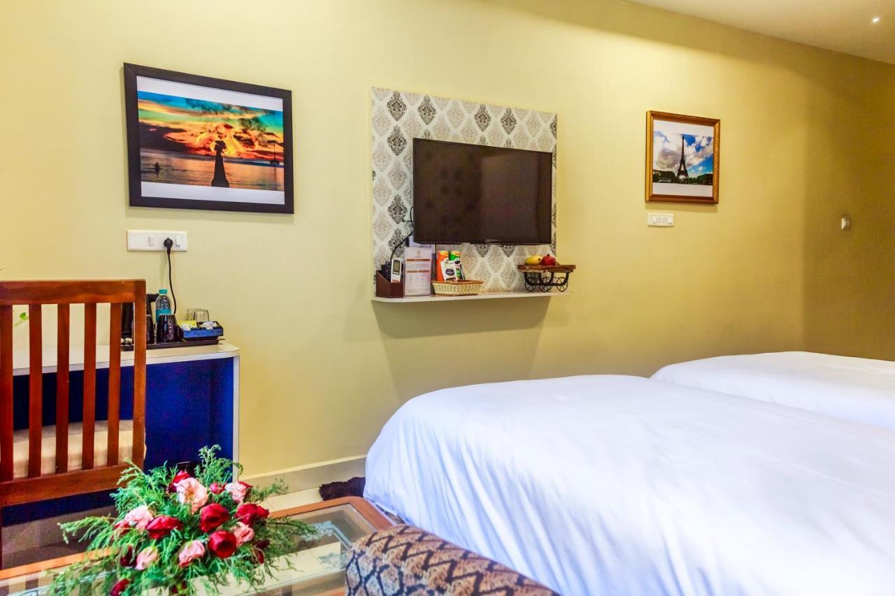 ולורה Hotel Royal Grande מראה חיצוני תמונה